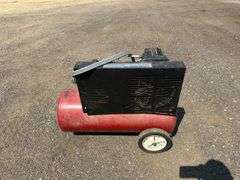 Sanborn portable air compressor