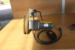 Hewitt Roll a Dock elec. motor w/pully, works