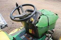 John Deere GT275 riding mower