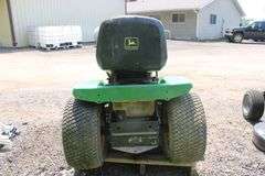 John Deere GT275 riding mower