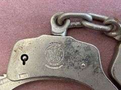 Smith & Wesson Handcuffs