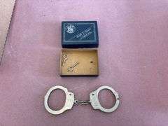 Smith & Wesson Handcuffs