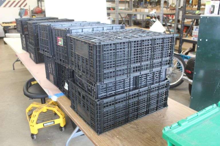 11 plastic crates