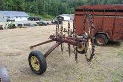 Farmhand 4 wheel hay rake