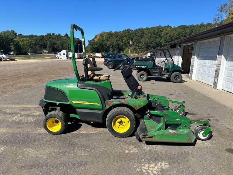 John Deere 1445 Commercial Mower
