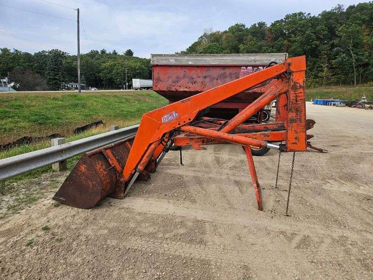 DUAL Model 3000 Loader