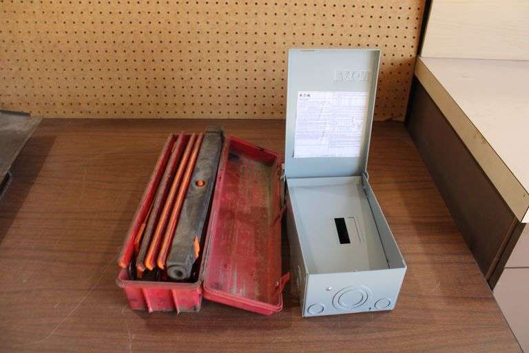Vickers Triangle New Eaton elec. box w/emergency triangles - Lee Real Estate & Auction ...