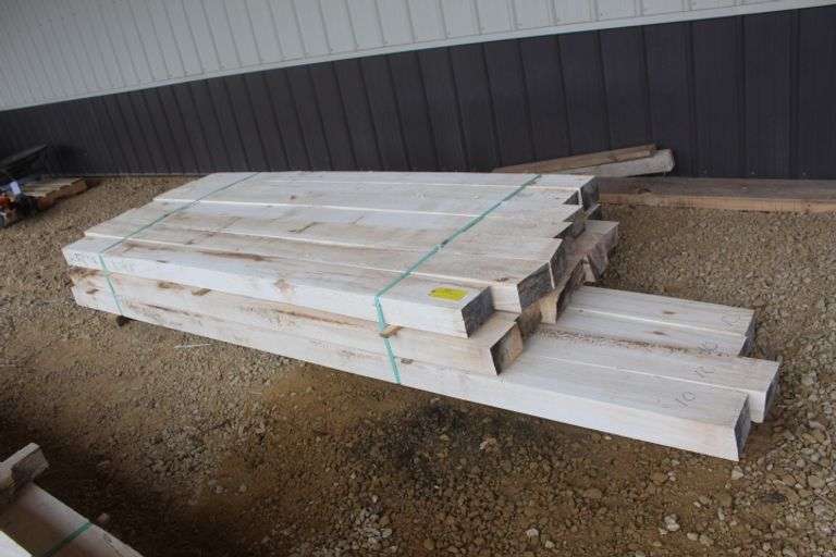 (21) 4" x 6" x 8' Aspen posts - Lee Real Estate & Auction Service