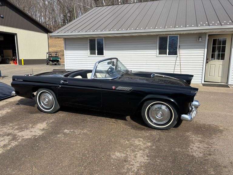 1955 Ford Thunderbird