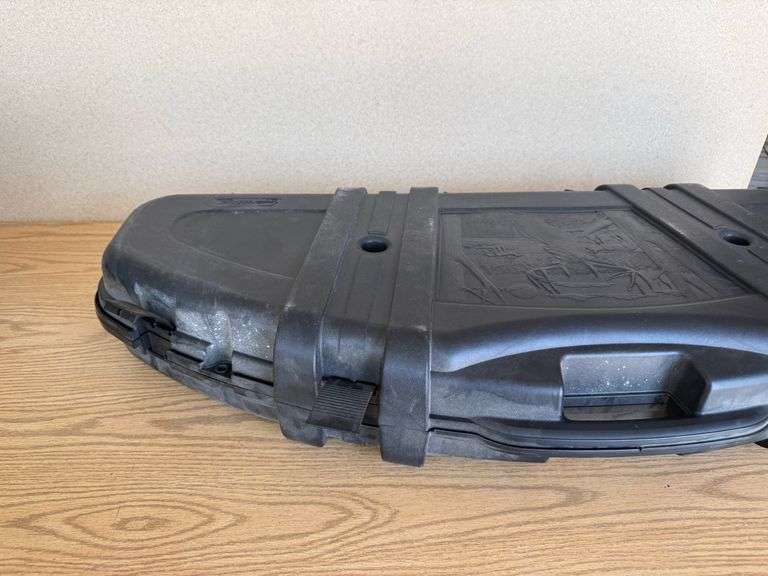 Plano Hard Compound Bow Case