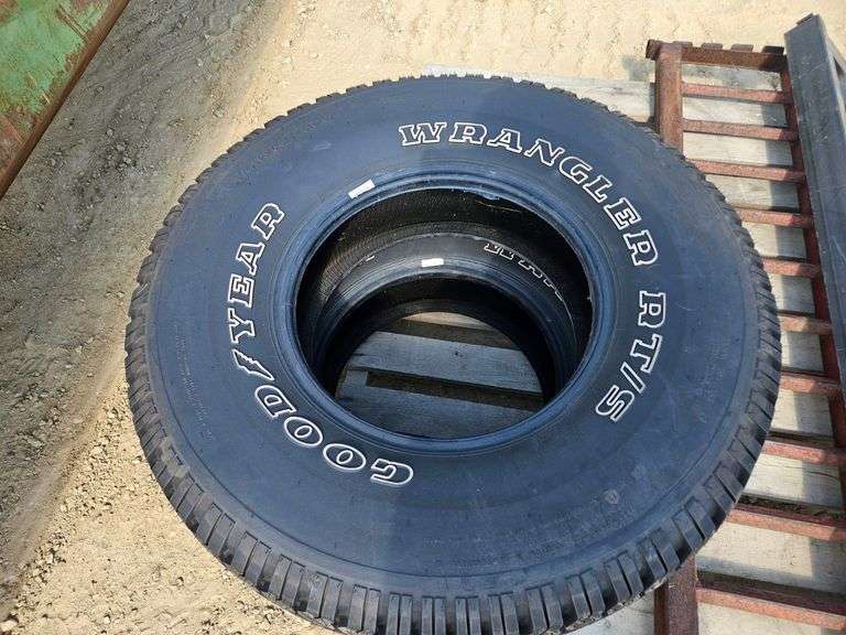 (2) P265/75R15 Wrangler Tires (new) - Lee Real Estate & Auction Service