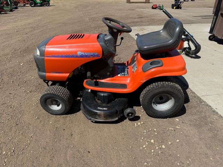 Husqvarna LTH18542 Riding Lawn Mower