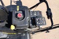 Brute 9 hp. gas snow thrower