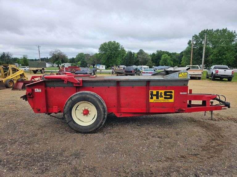 H&S Manure Spreader