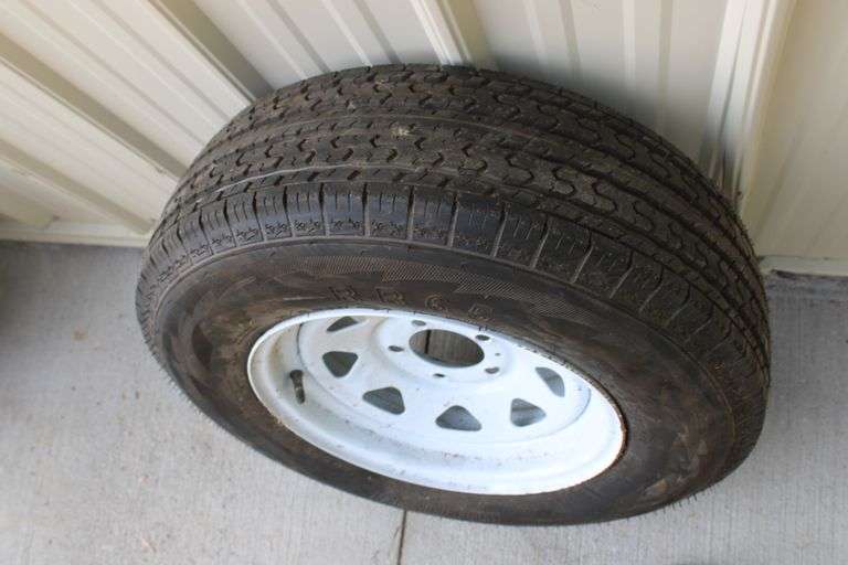 Spare trailer tire on rim, 205/75 R14