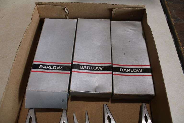 8 Barlow combination pliers / pocket knives