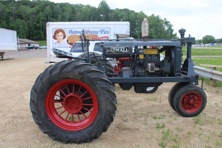 Farmall F-20 tractor