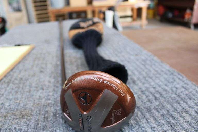 Taylor Made Signed & numbered Mike O'Meara driver - Lee Real Estate ...