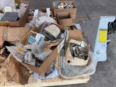 Pallet of Various Hardware