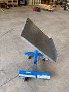 HD Work Station on Casters