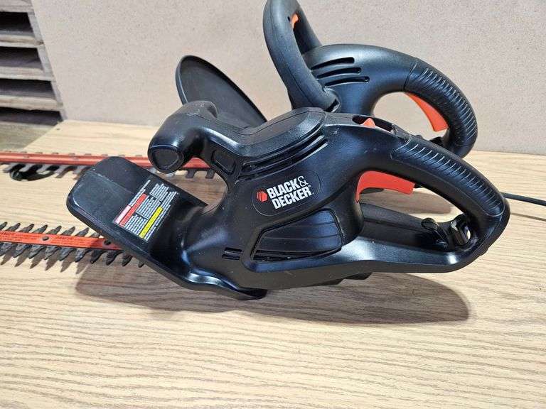 (2) Electric Hedge Trimmers