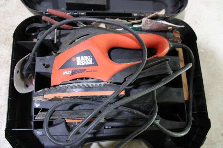 Black & Decker elec. sander w/case