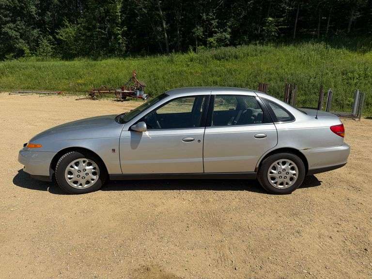 2002 Saturn L200