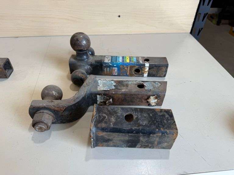(2) Receiver Hitches & Hitch Adaptor
