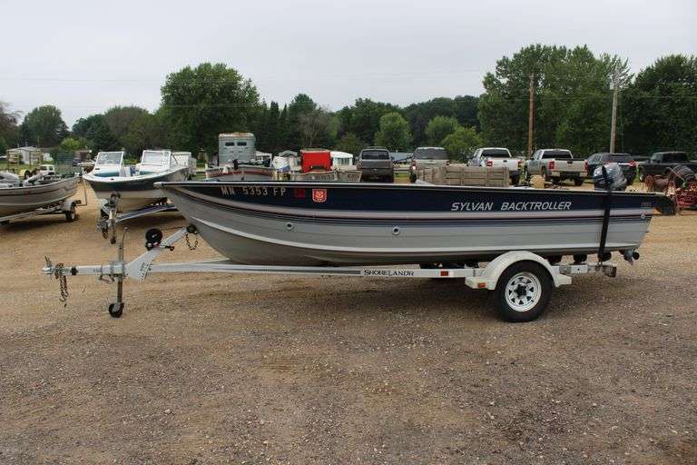 1990 Sylvan 16' fishing boat w/trailer & motor