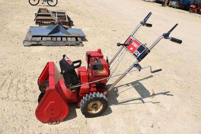 Toro 521 gas snow blower