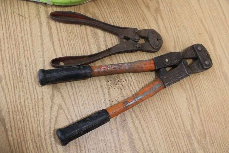 2 electrical / phone crimpers