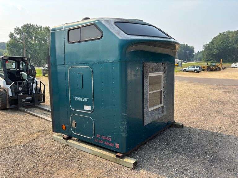 Kenworth Sleeper Cab
