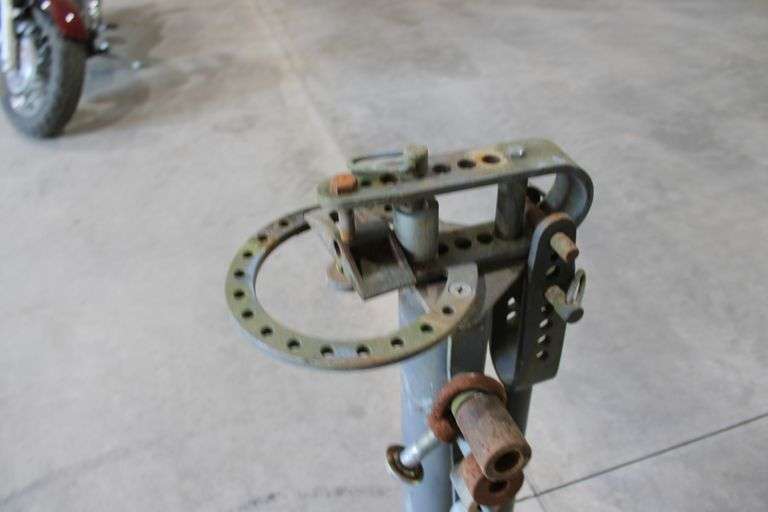 Tubing / Pipe bender on stand