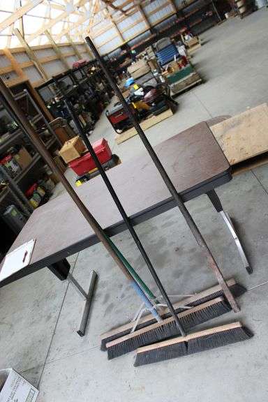 3 shop brooms & steel bar
