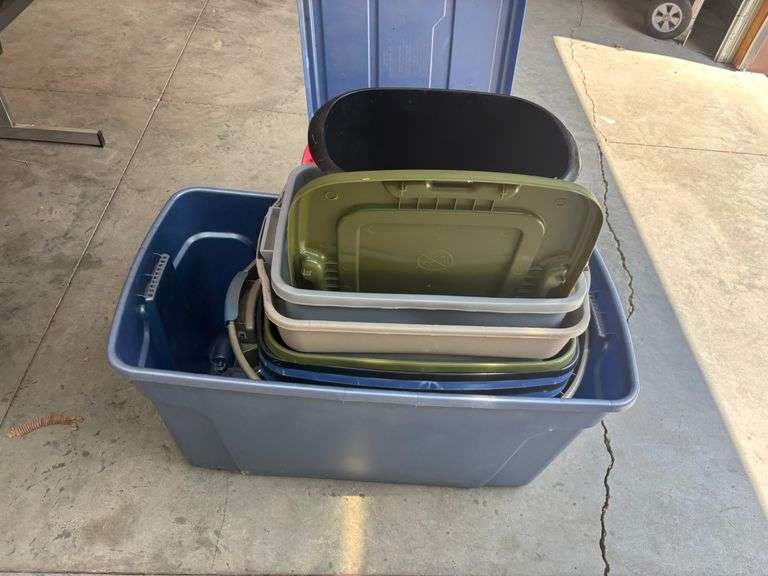 Plastic Totes - Some Lids
