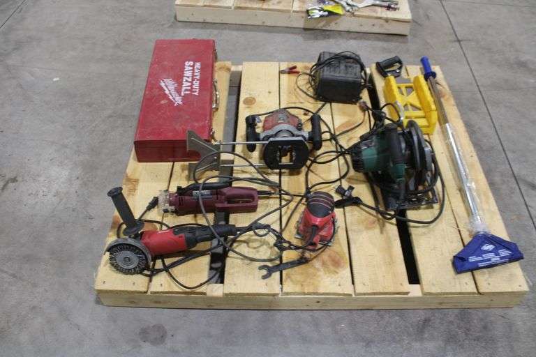 Pallet of misc. elec. power tools