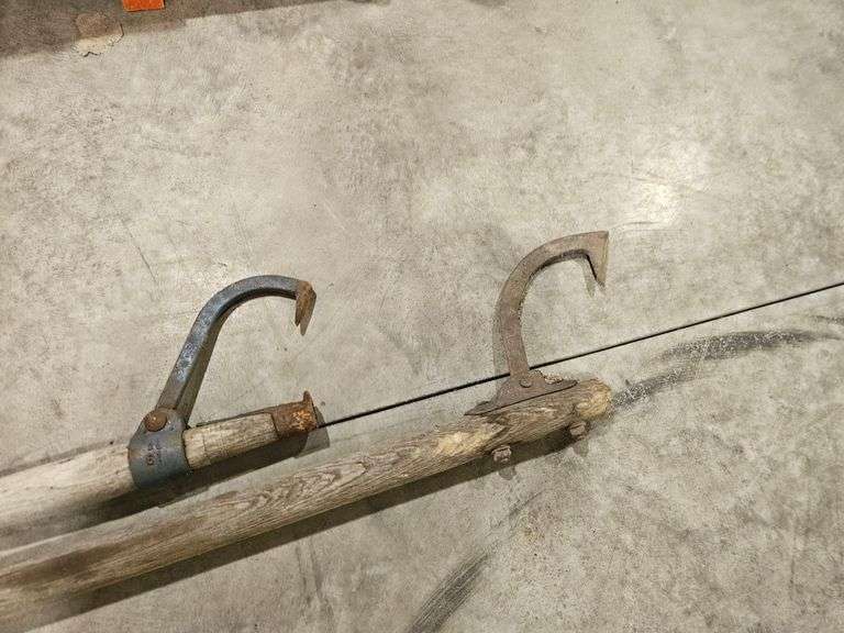 (2) Cant Hooks