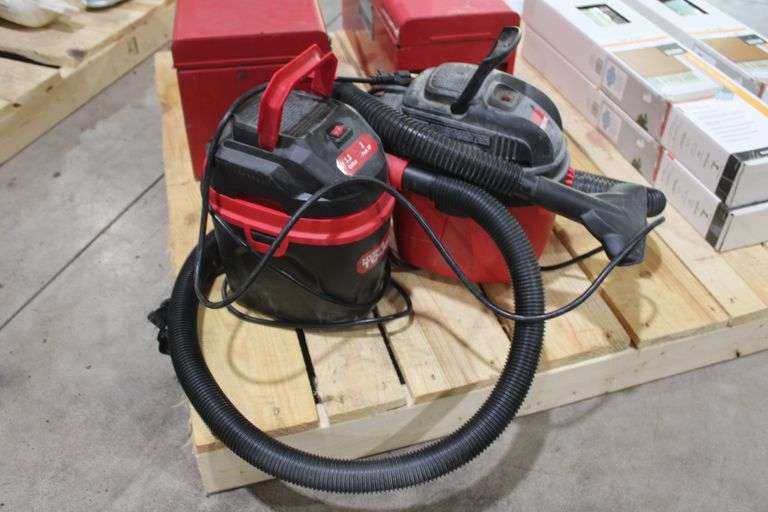 2 mini elec. shop vacs