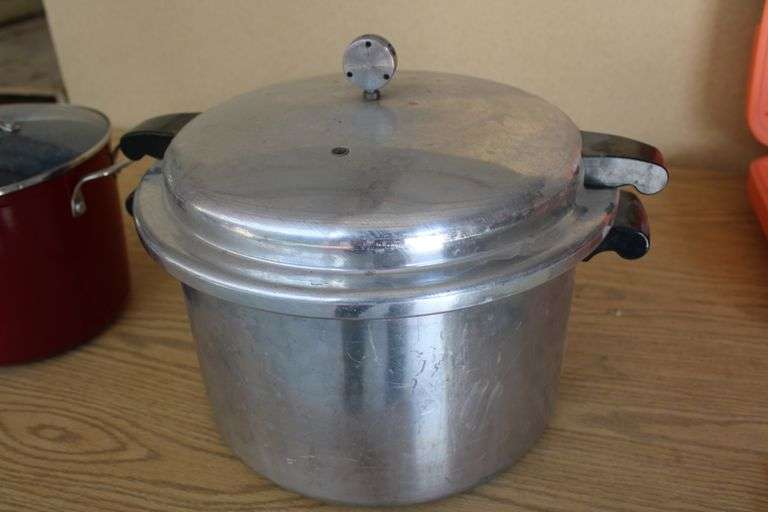 Mirro Pressure canner & pot