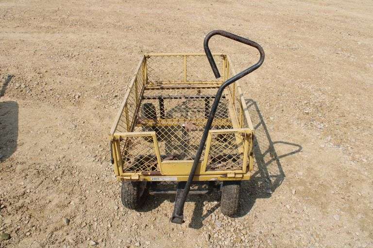 4 wheel garden cart w/folding sides