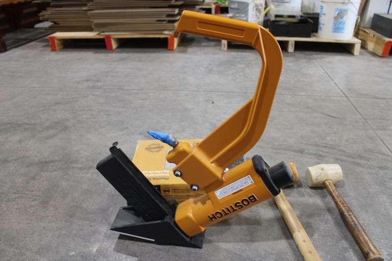 Bostitch wood flooring stapler w/staples