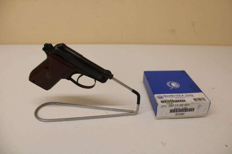 Beretta .25 pistol, NIB, never fired