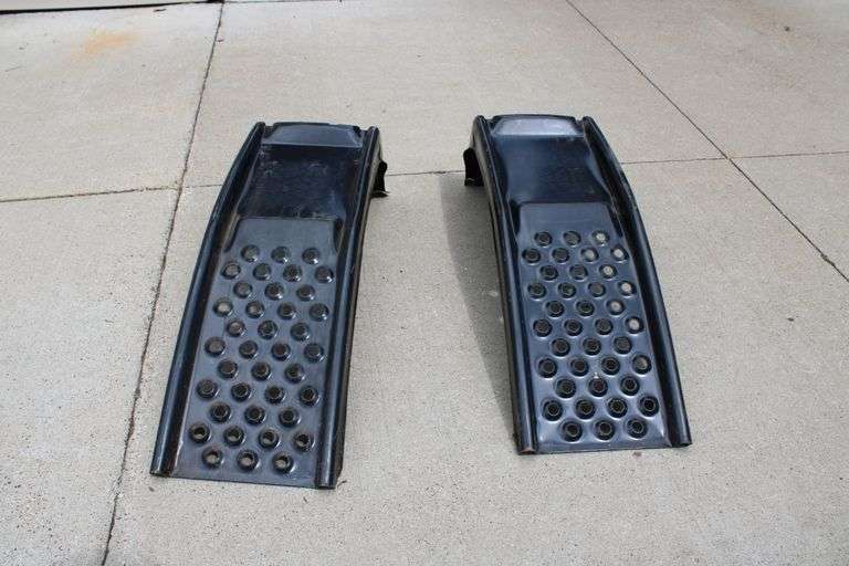 Pair of steel car ramps