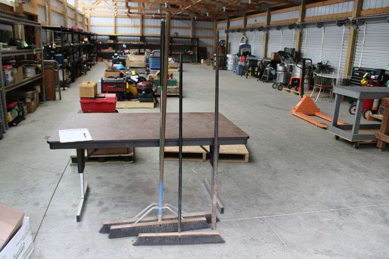 3 shop brooms & steel bar