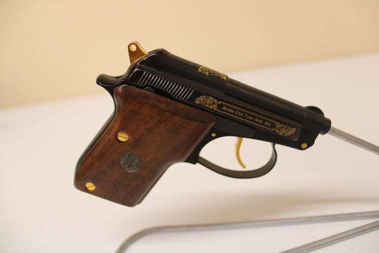 Beretta .25 pistol, NIB, never fired