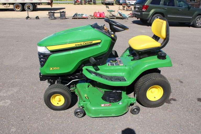 2023 John Deere X350 lawn mower