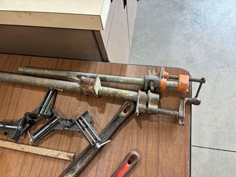 Pipe Wrenches & Clamps