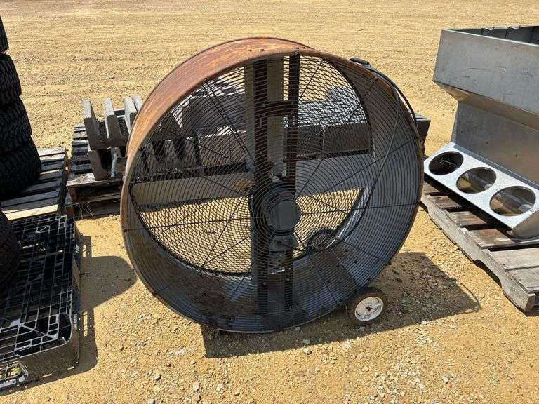 42" Barn Fan