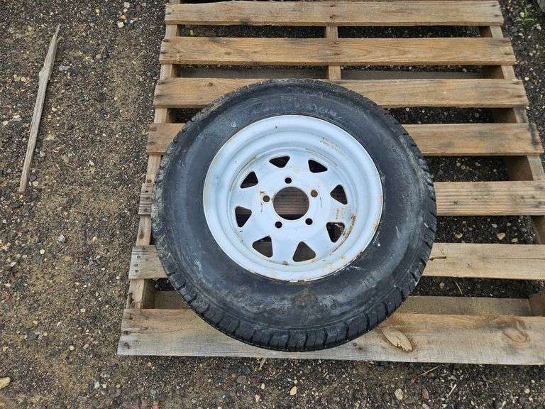 13" Trailer Tire on Rim (excel. tread)