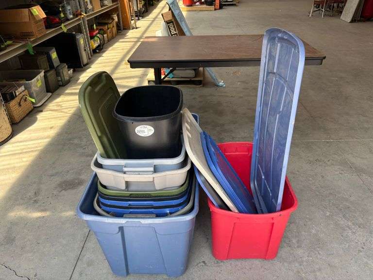 Plastic Totes - Some Lids